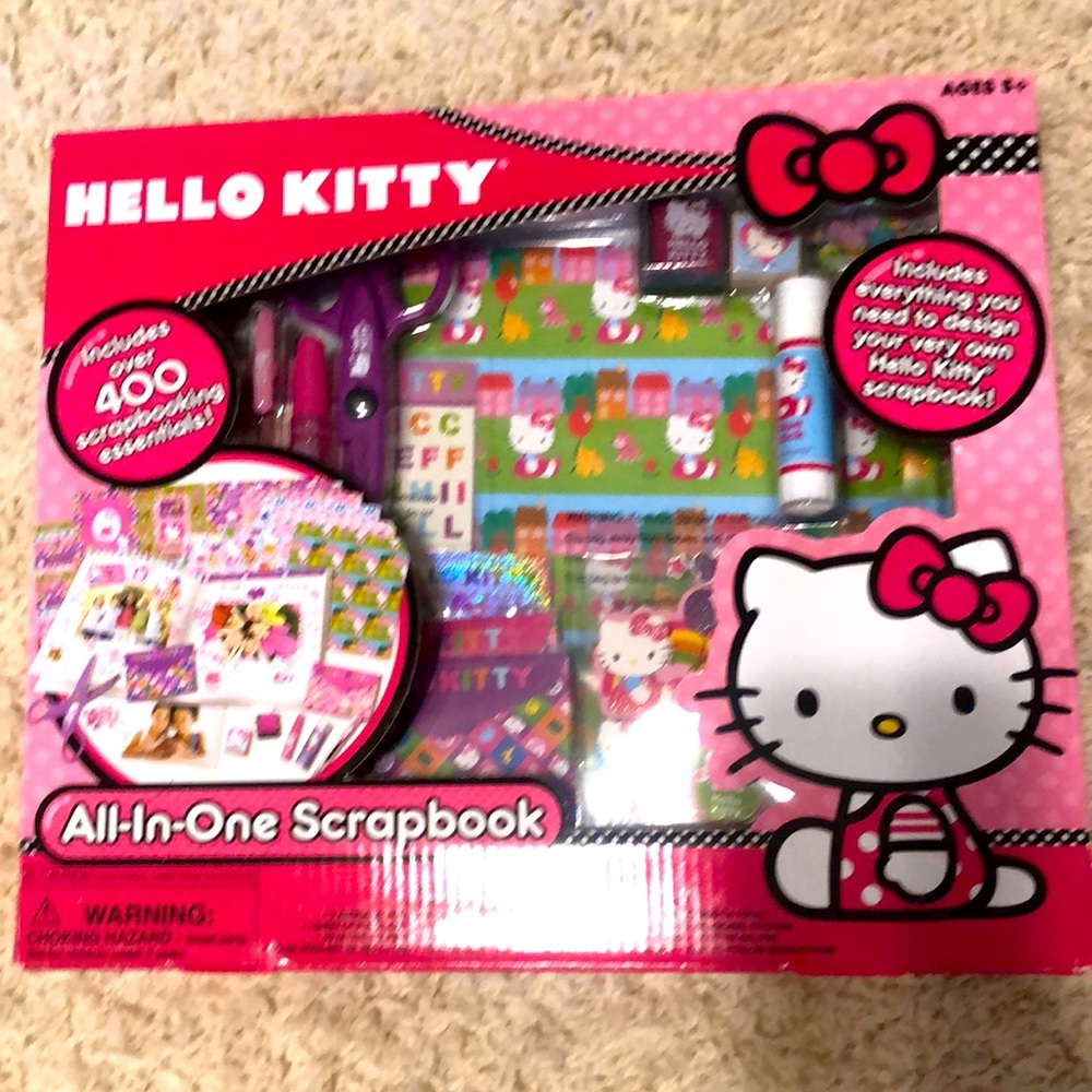 Hello Kitty All-In-One Scrapbook
